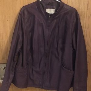COPY - 𝅺Woman within dark purple leather jacket new never worn 24w